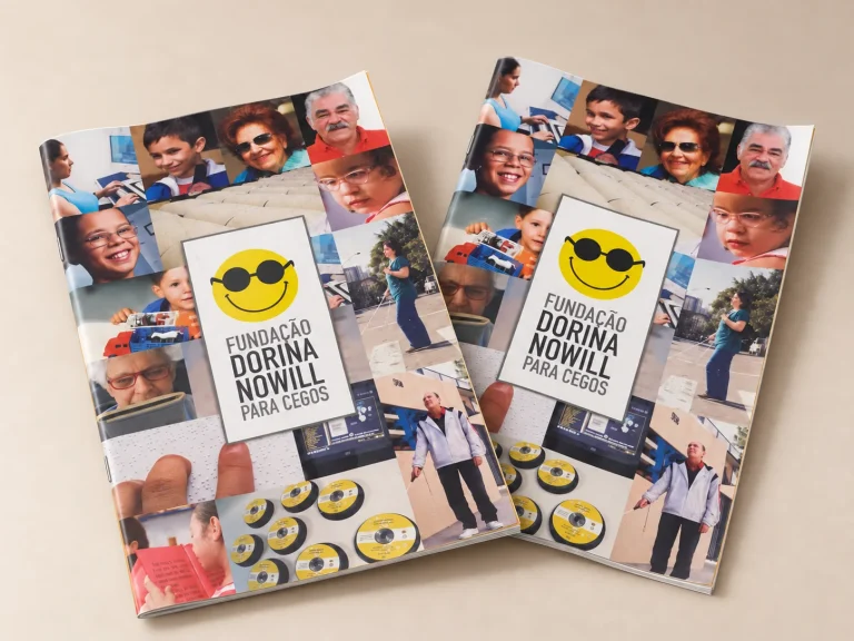Mockup de duas revistas institucionais da Fundação Dorina Nowill.